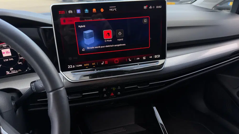 Volkswagen Golf 1.5 eHybrid Style Edition uit 2025, foto 11
