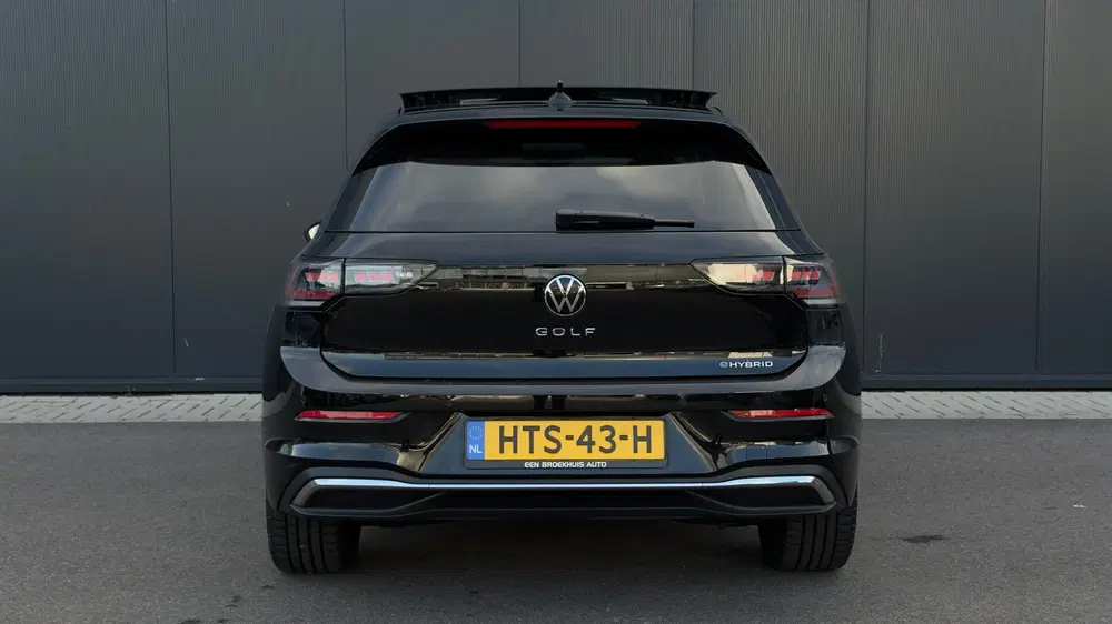 Volkswagen Golf 1.5 eHybrid Style Edition uit 2025, foto 13