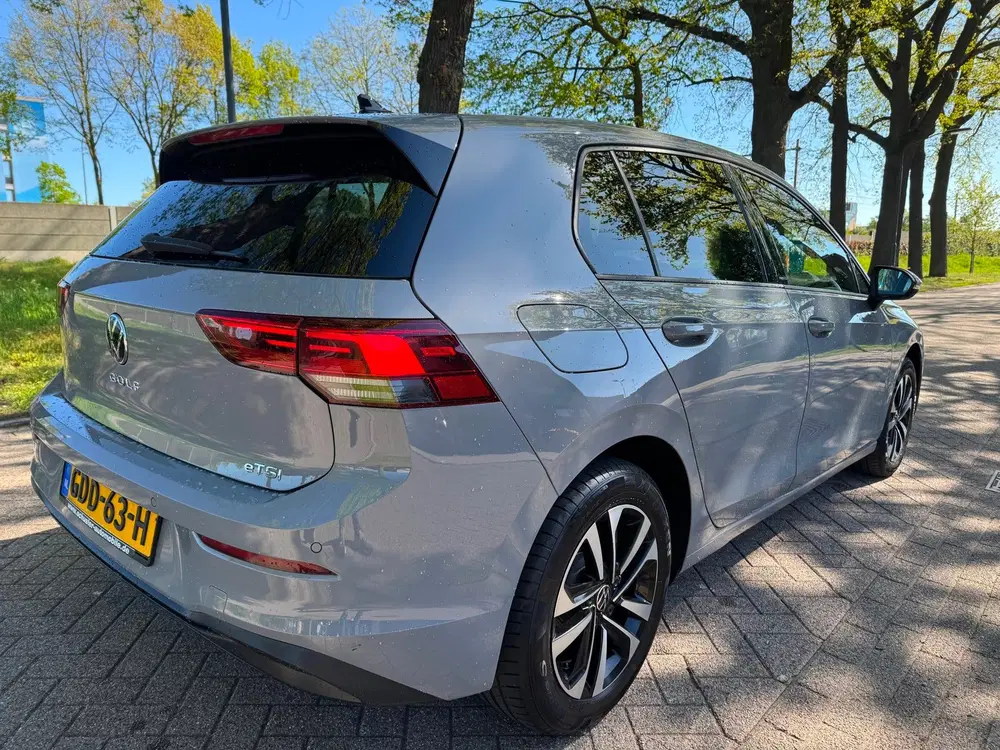 Volkswagen Golf 1.5 eTSI Business 2021 DSG uit 2021, foto 8