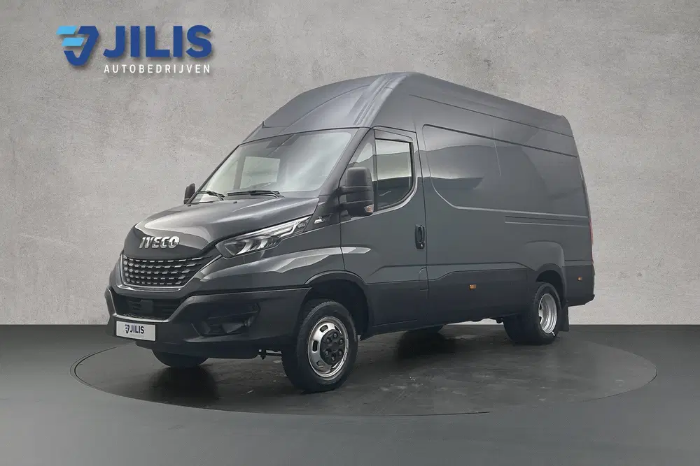 Iveco Daily 35C21 Dubbellucht uit 2020, foto 4