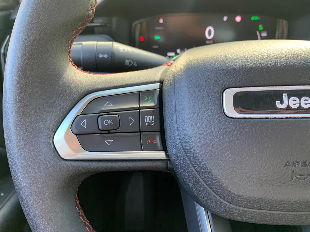 Jeep Compass 4xe 240 Plug-in Hybrid Trailhawk uit 2024, foto 13