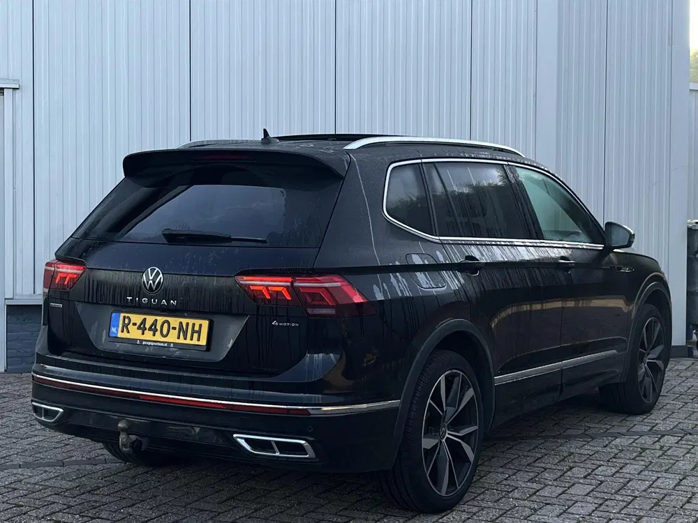 Volkswagen Tiguan Allspace 2.0 TSI 4Motion Highline R-Line 7 uit 2022, foto 2