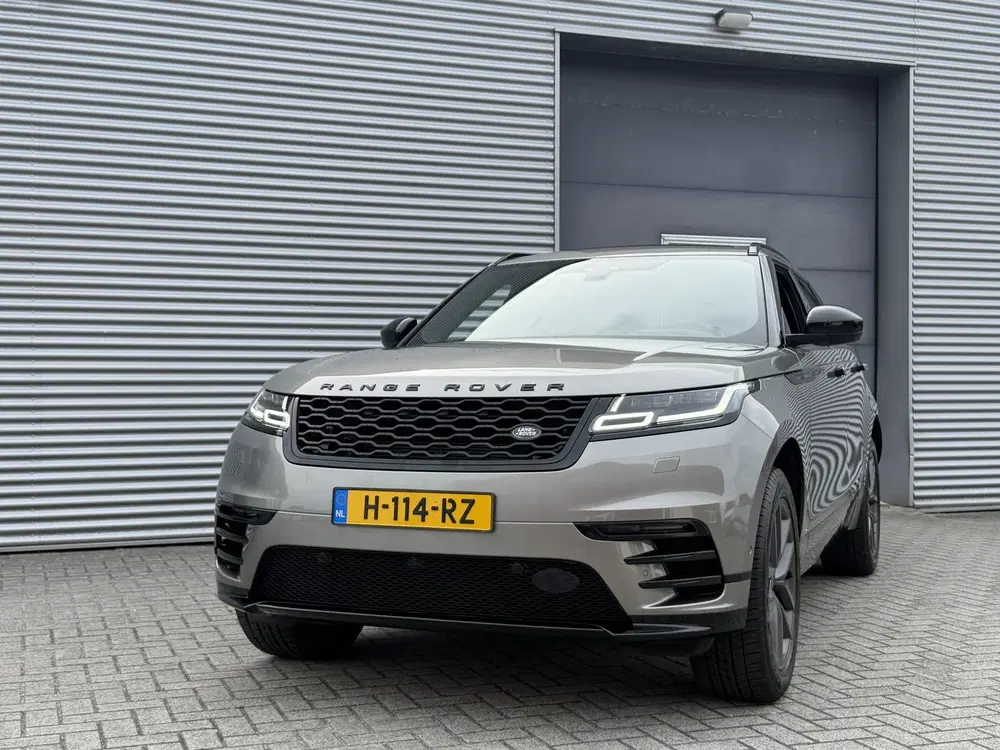 Land Rover Range Rover Velar 2.0 P300 Turbo AWD R-Dynamic HS uit 2019, foto 2