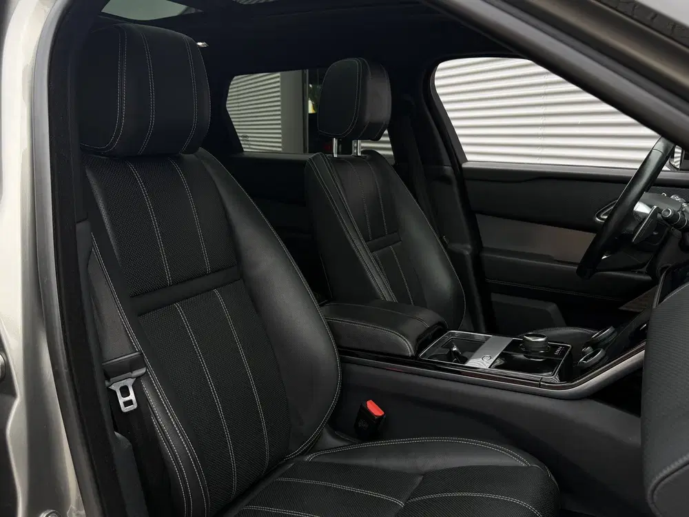 Land Rover Range Rover Velar 2.0 P300 Turbo AWD R-Dynamic HS uit 2019, foto 8
