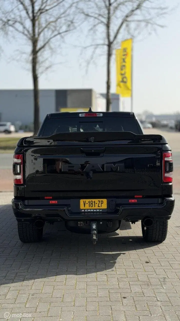 Dodge RAM 4X4 5.7 V8 4x4 Crew Cab LPG NIEUW MODEL uit 2019, foto 12