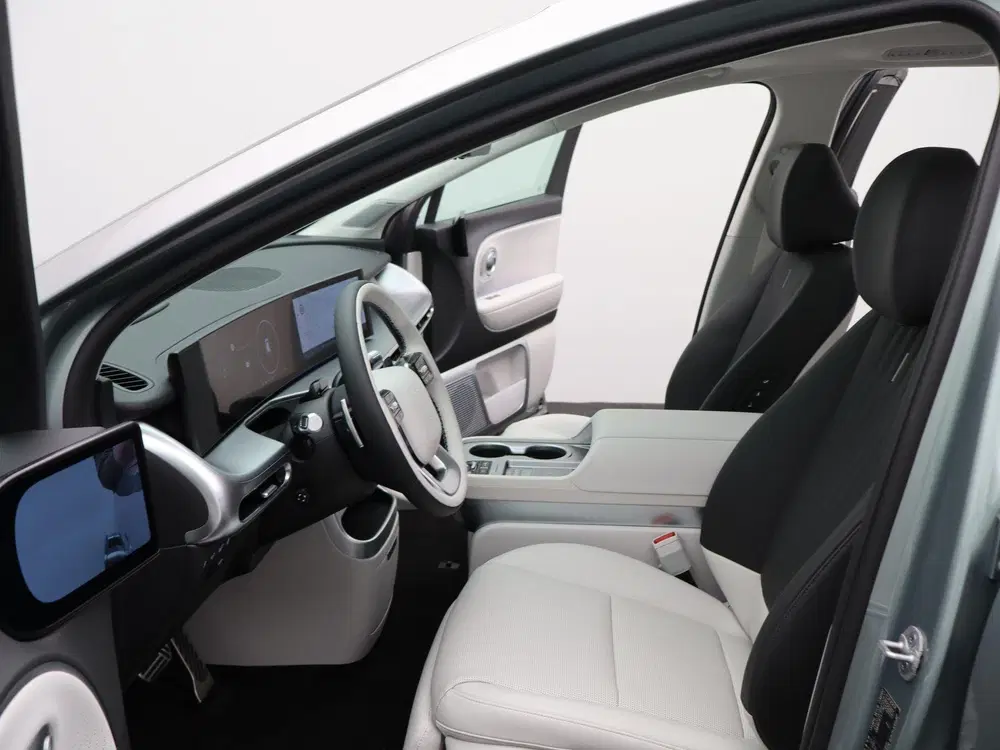 Hyundai IONIQ Lounge AWD+ 6p. 110.3 kWh uit 2026, foto 12