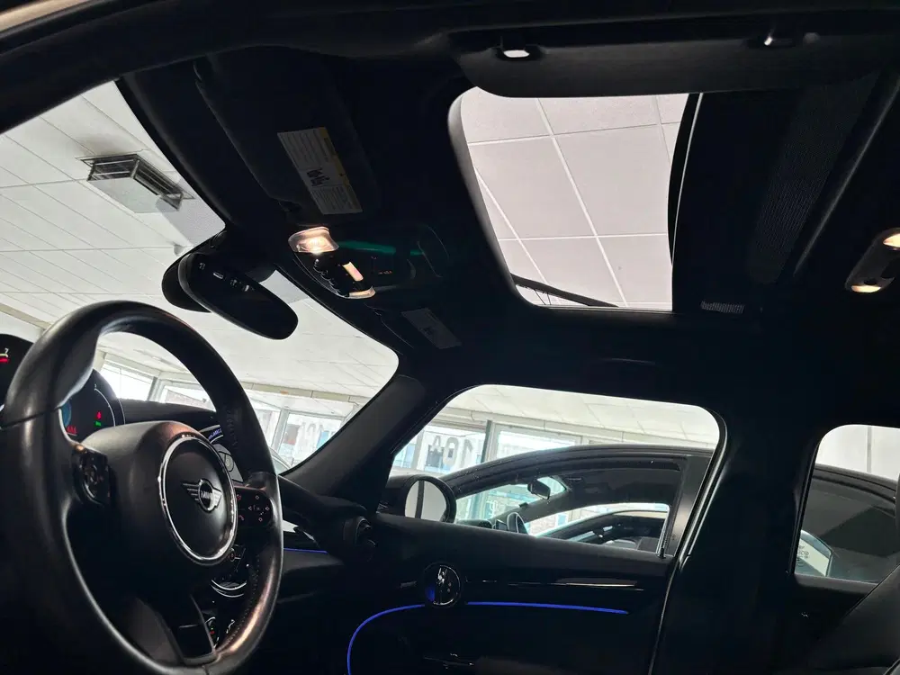 Mini Cooper S 2.0 Cooper S uit 2022, foto 6