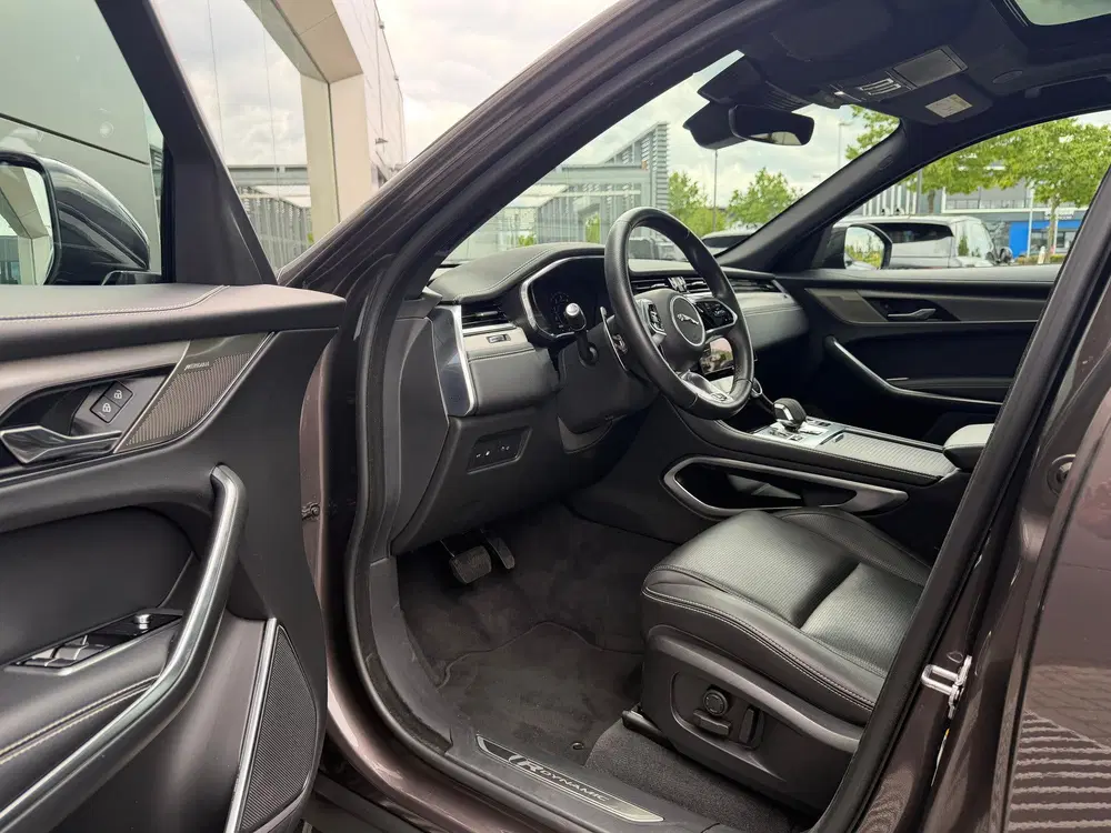Jaguar F-Pace P400e PHEV R-Dynamic S uit 2022, foto 12