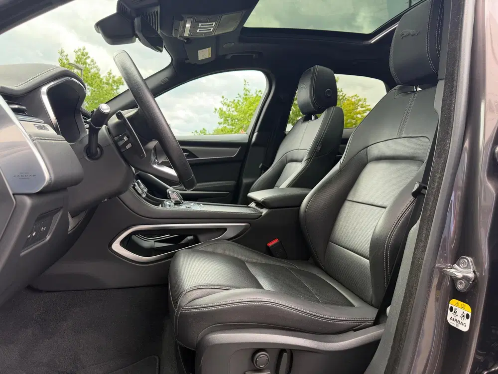 Jaguar F-Pace P400e PHEV R-Dynamic S uit 2022, foto 13