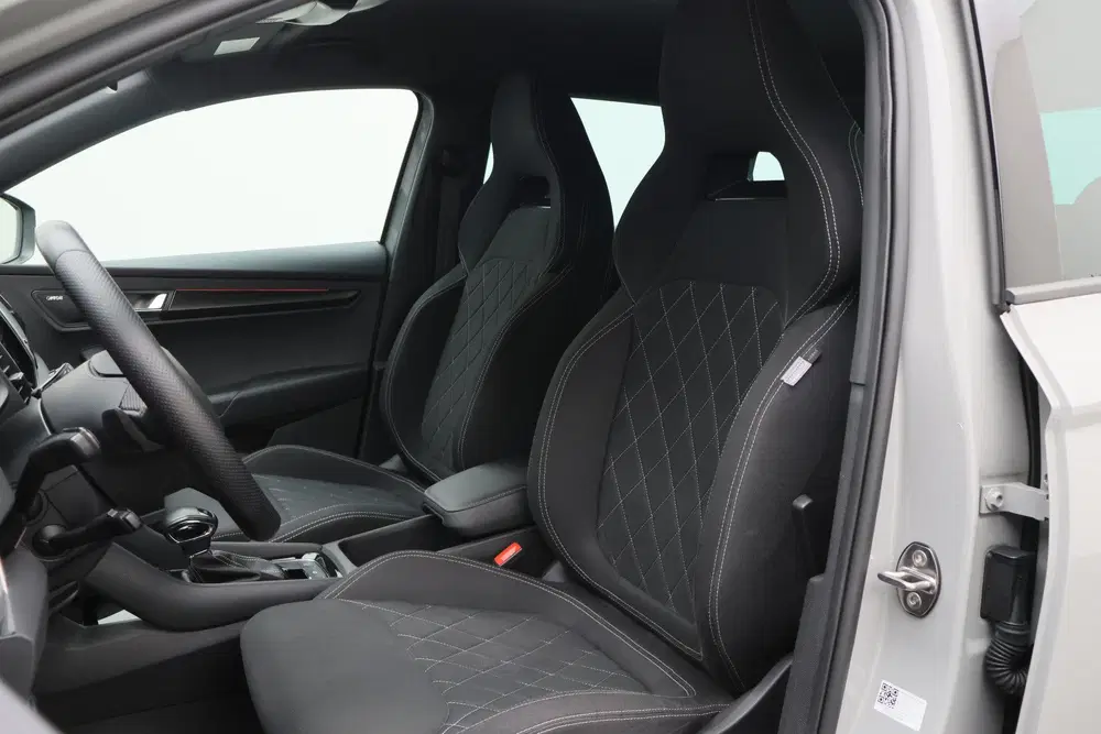 Skoda Karoq 1.5 TSI ACT Sportline Business Camera uit 2020, foto 9