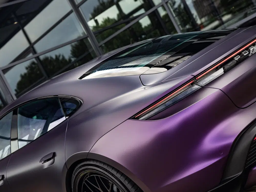 Porsche Taycan Turbo 93 kWh uit 2020, foto 8