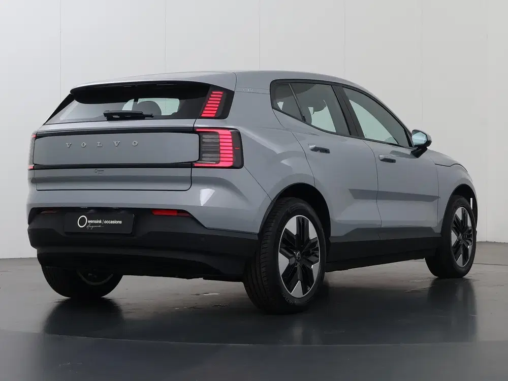 Volvo EX30 Single Motor Core 51 kWh uit 2024, foto 2