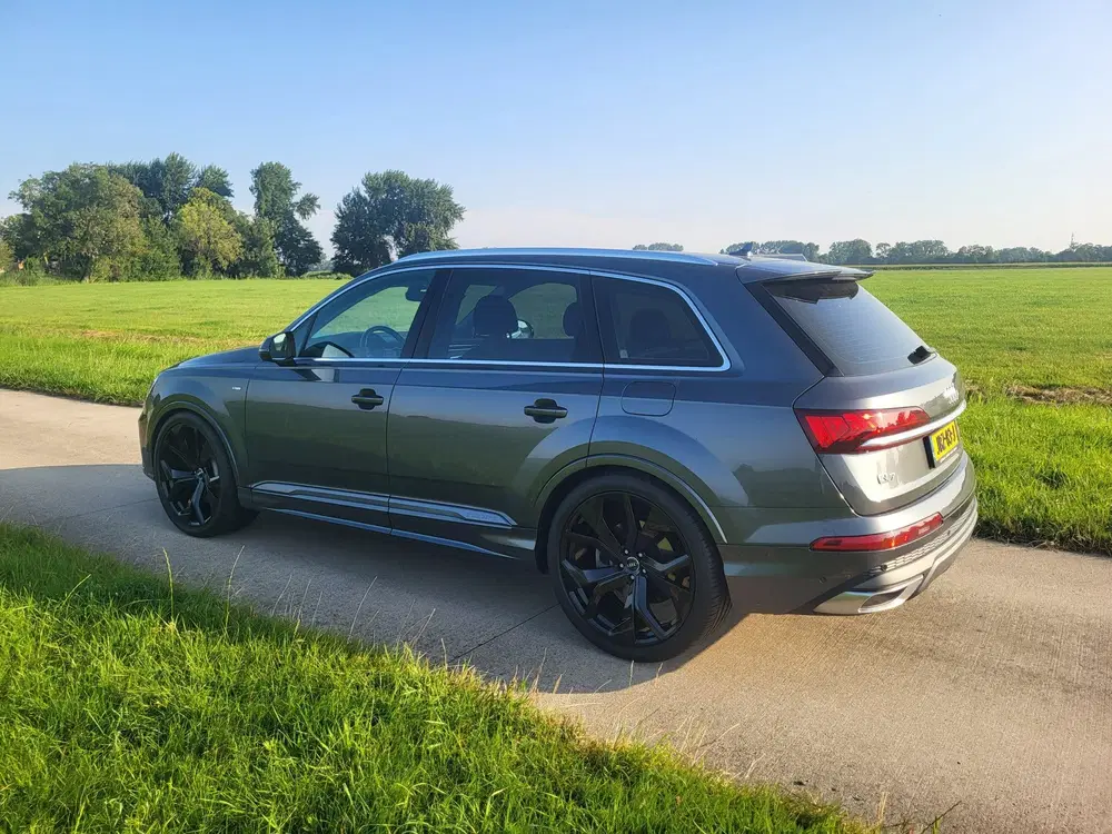 Audi Q7 55 TFSI e quattro S-line SOH90% camera 80. uit 2021, foto 15