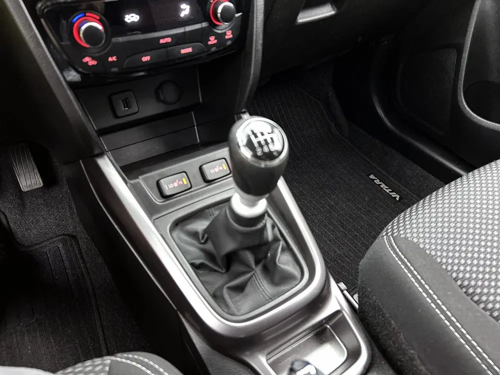 Suzuki Vitara 1.4 Boosterjet Select Smart Hybrid (bj 202 uit 2023, foto 11