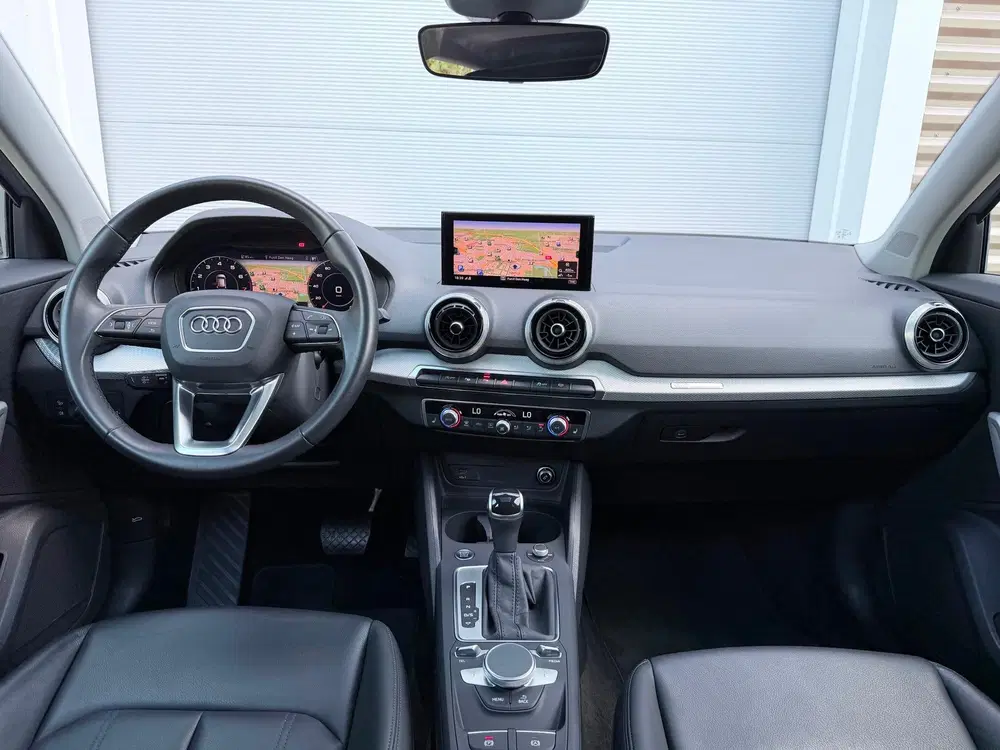 Audi Q2 35 TFSI S Edition Pano uit 2023, foto 10