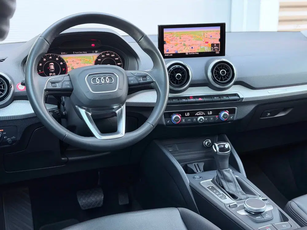 Audi Q2 35 TFSI S Edition Pano uit 2023, foto 12