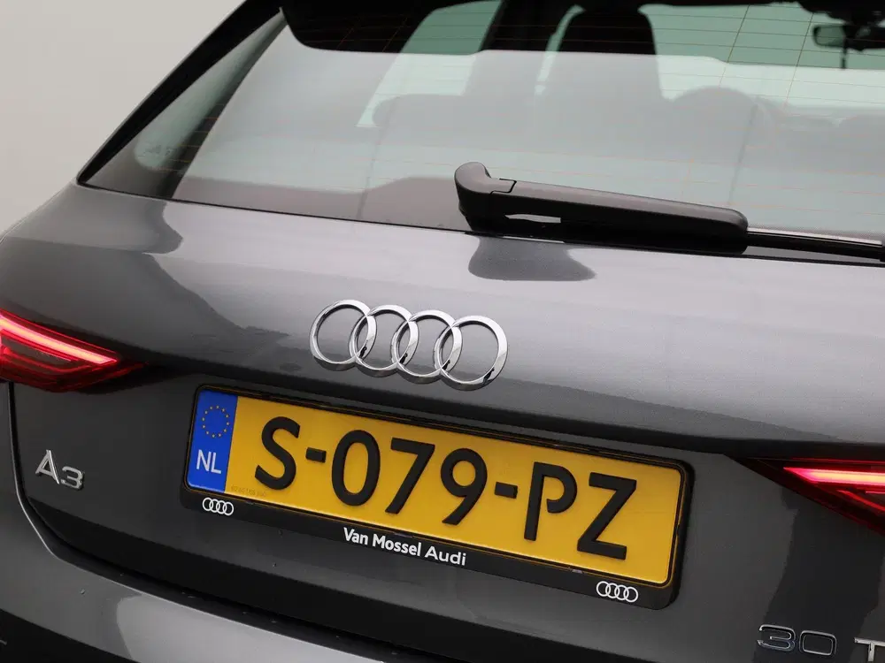 Audi A3 30 TFSI S edition 110 PK uit 2023, foto 10