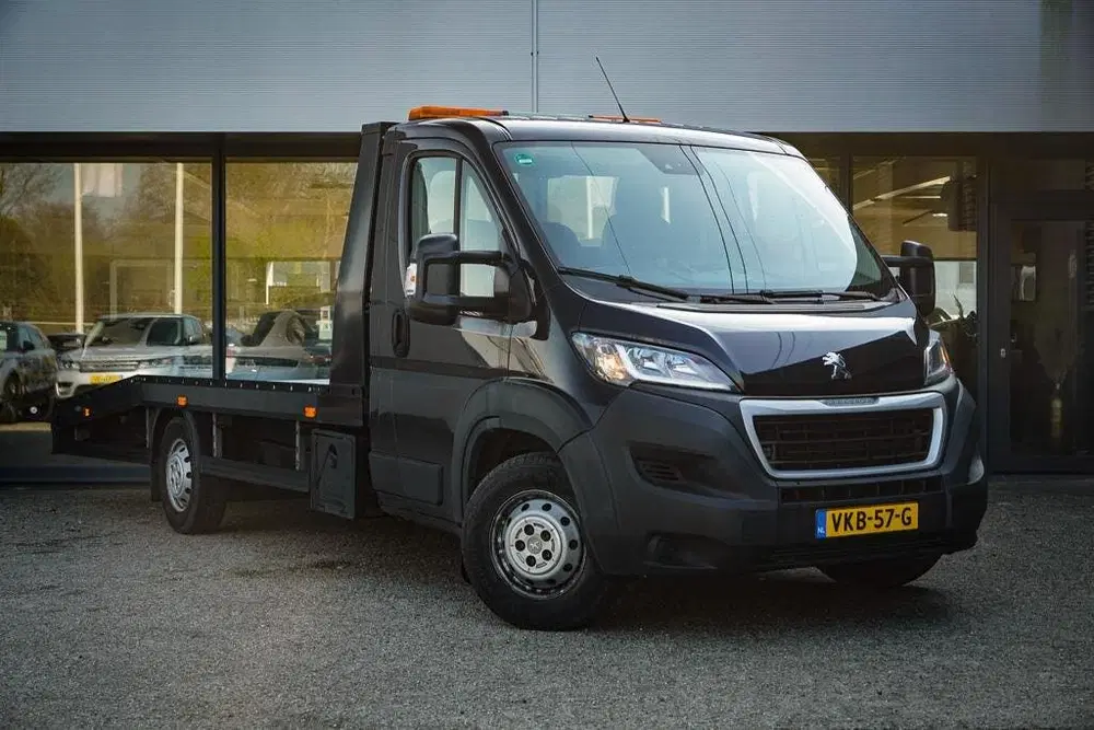 Peugeot Boxer 335 2.2 BlueHDi 165 L3H2 Pro uit 2021, foto 12