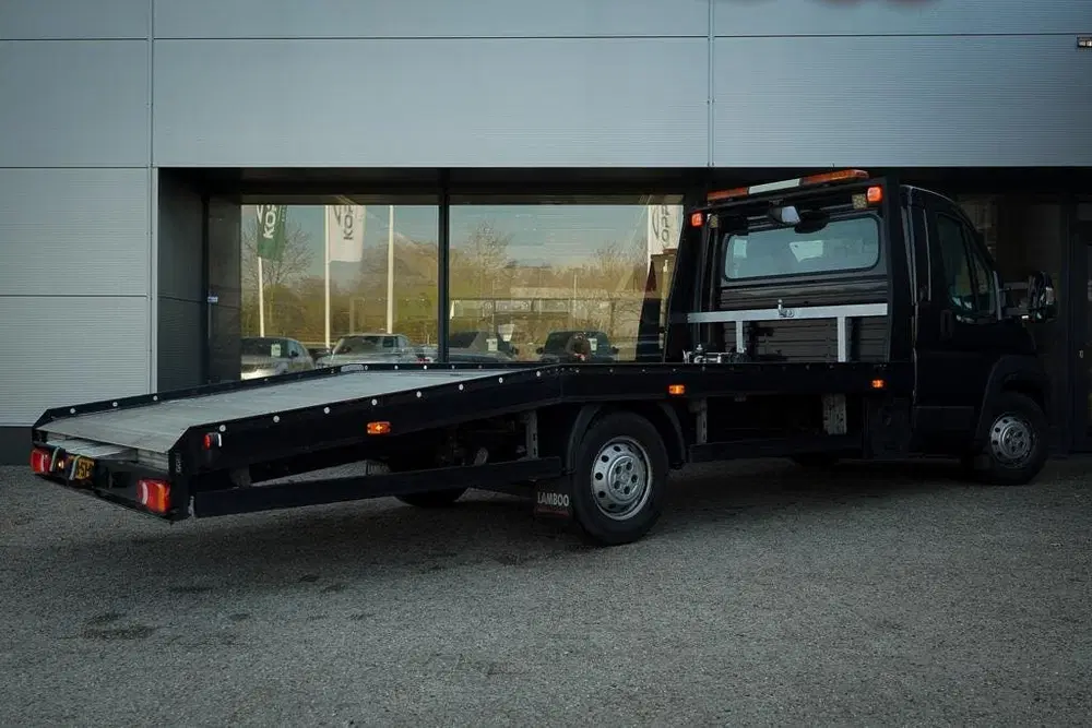 Peugeot Boxer 335 2.2 BlueHDi 165 L3H2 Pro uit 2021, foto 4