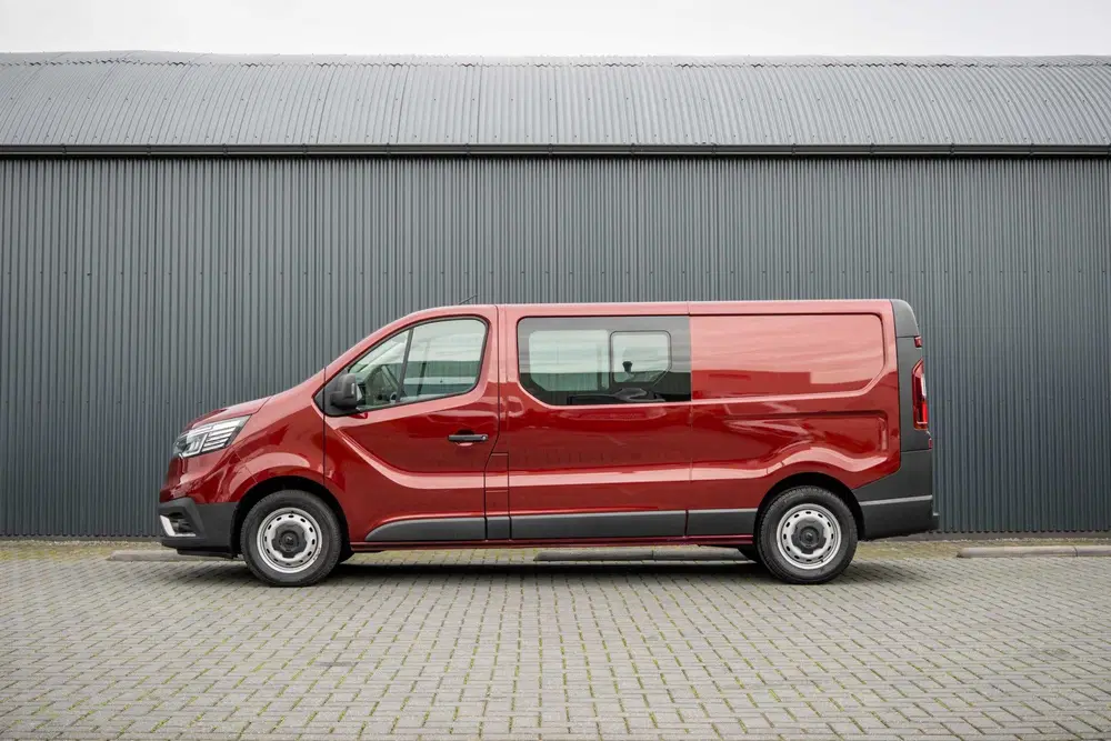 Renault Trafic 2.0 dCi 150 L2H1 uit 2023, foto 5