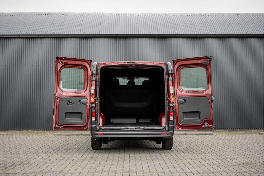 Renault Trafic 2.0 dCi 150 L2H1 uit 2023, foto 9