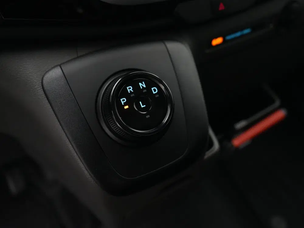 Ford Transit 350 L3H2 Trend 68 kWh uit 2024, foto 15