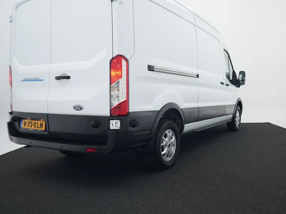 Ford Transit 350 L3H2 Trend 68 kWh uit 2024, foto 5