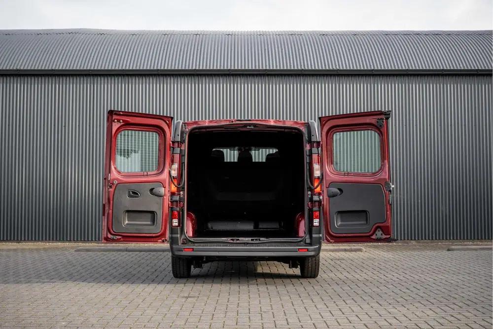 Renault Trafic 2.0 dCi 150 L2H1 uit 2023, foto 9