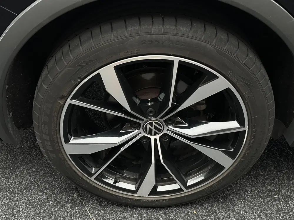 Volkswagen Tiguan Allspace 1.5 TSI R-Line 7-PERSOONS 7P IQ H uit 2022, foto 11
