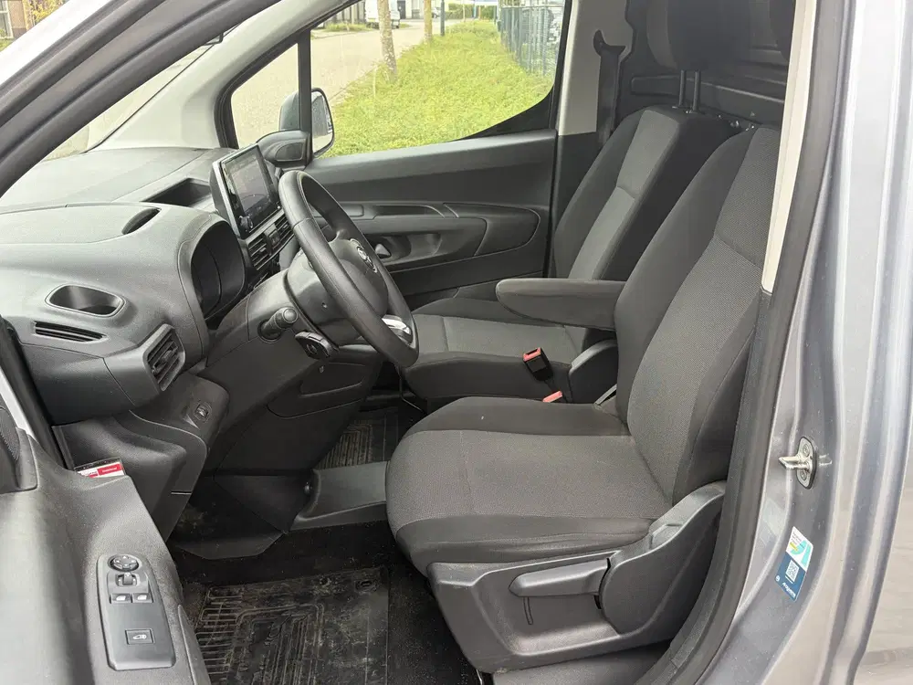 Toyota Proace City 1.5 D-4D 96KW E6 Navigator Long 1e ei uit 2021, foto 10