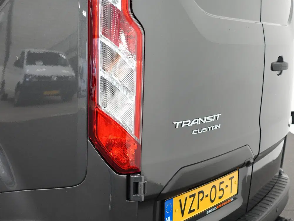 Ford Transit Custom 130pk Automaat L2H1 Trend Navi Cruise co uit 2024, foto 8