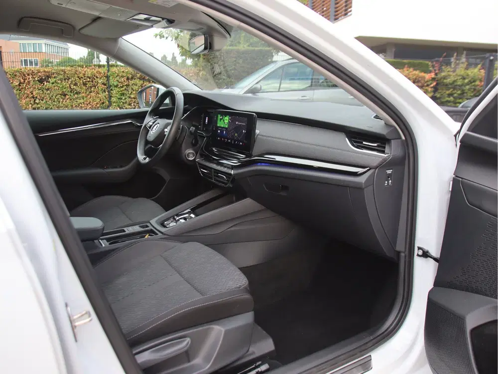 Skoda Octavia 1.5 e-TSI Business Ed. Plus DSG uit 2023, foto 11