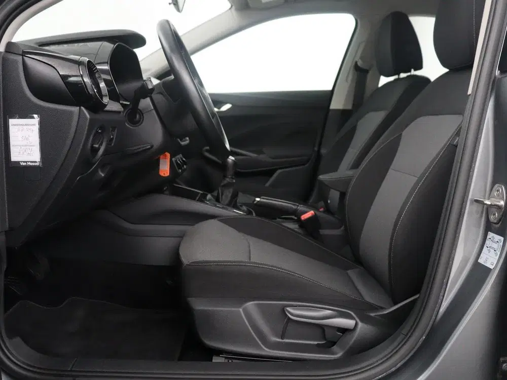 Skoda Fabia 1.0 MPI Ambition uit 2022, foto 4