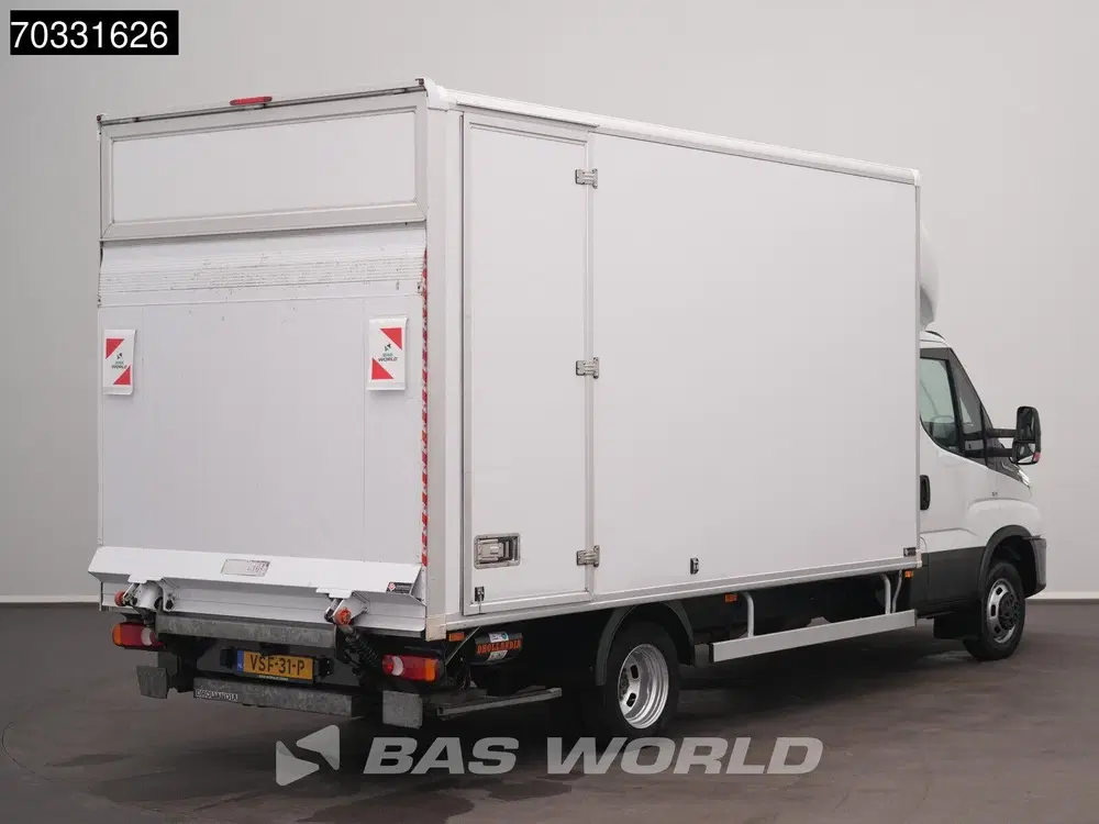 Iveco Daily 3.0L Automaat XL 1000 KG Laadklep Zijdeur uit 2022, foto 2
