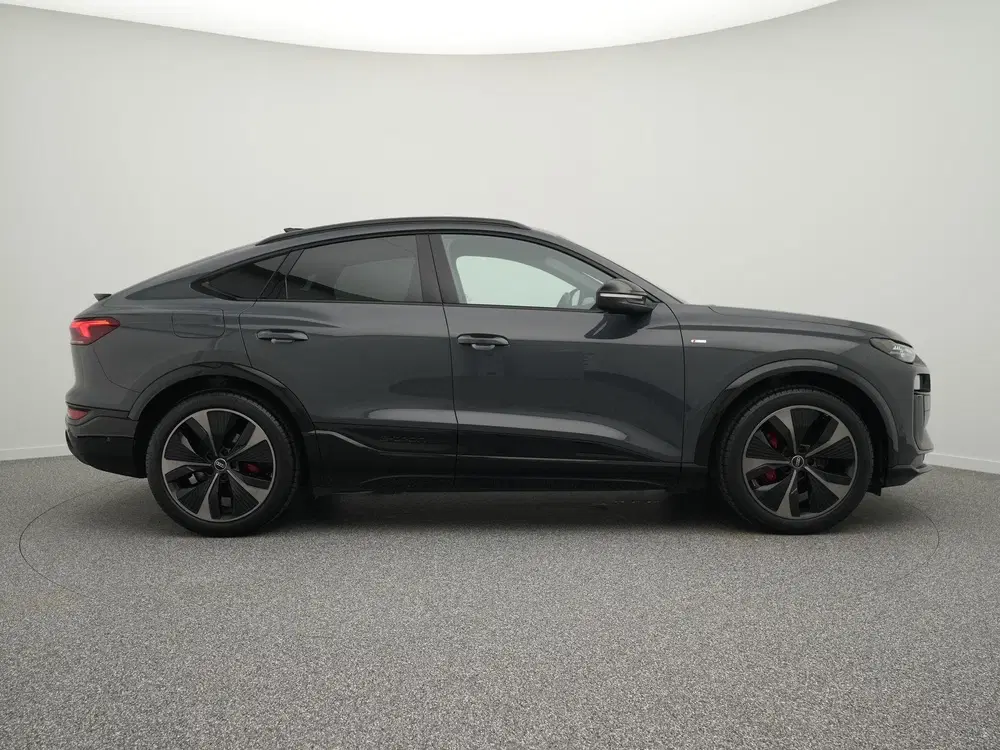 Audi Q6 e-tron Sportback S edition 83 kWh uit 2025, foto 2