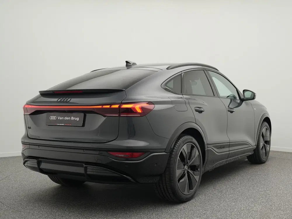 Audi Q6 e-tron Sportback S edition 83 kWh uit 2025, foto 4