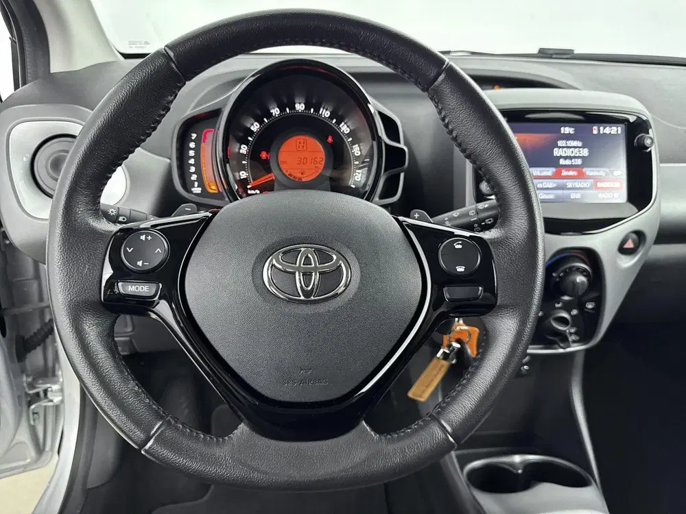 Toyota Aygo 1.0 VVT-i x-otic uit 2020, foto 13