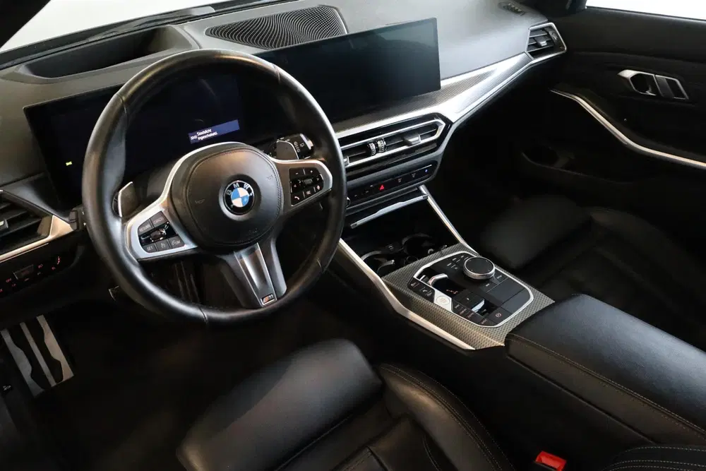 BMW 3-serie 318i uit 2022, foto 8