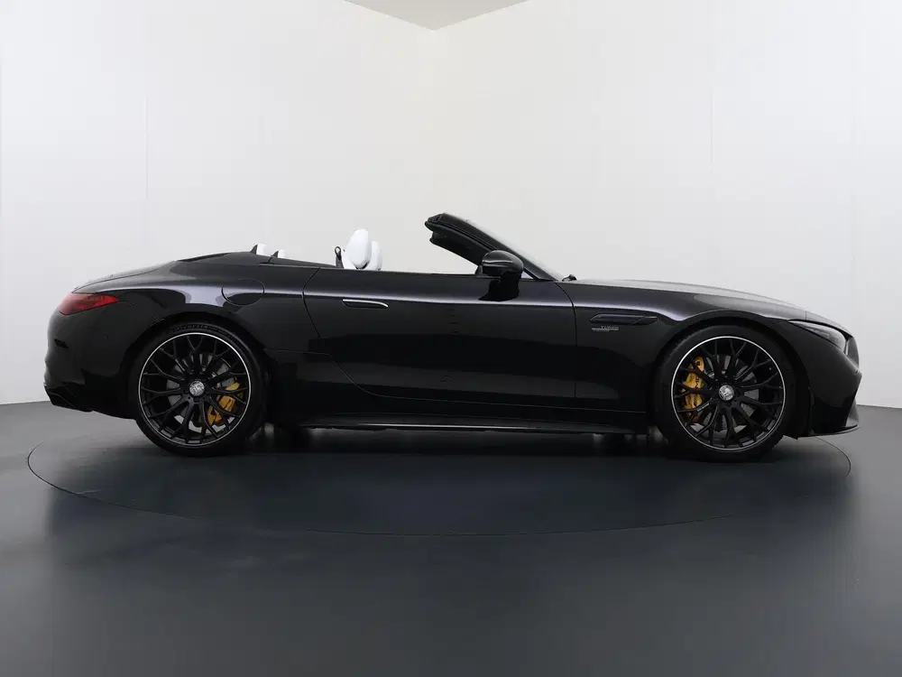 Mercedes-Benz SL AMG 43 uit 2022, foto 10