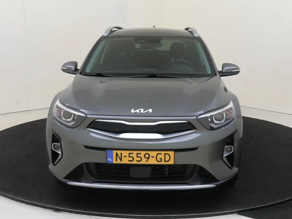 Kia Stonic 1.0 T-GDi 100 PK MHEV DynamicPlusLine uit 2021, foto 2