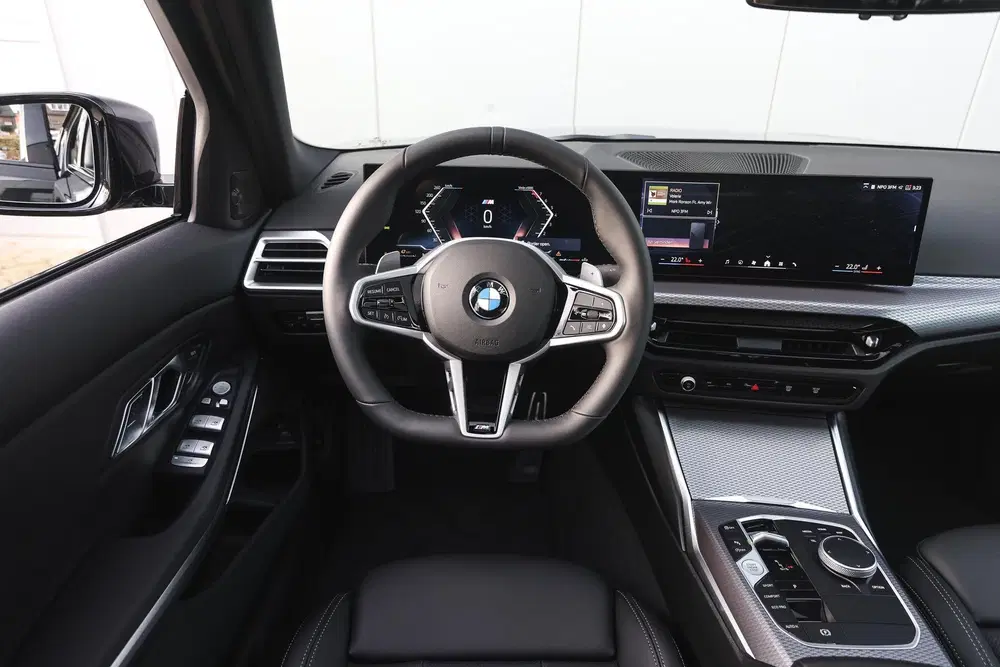 BMW 3-serie 320i M Sport Automaat uit 2026, foto 3
