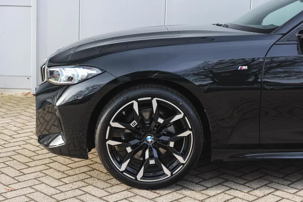 BMW 3-serie 320i M Sport Automaat uit 2026, foto 5