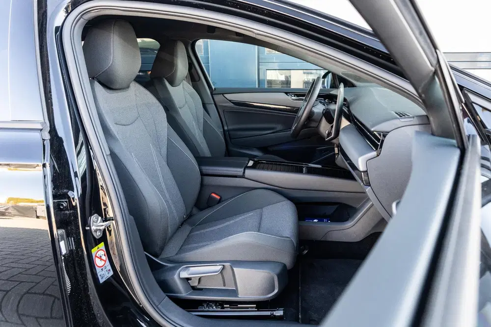 Volkswagen ID.7 Limited Edition 286pk 77 kWh uit 2025, foto 14