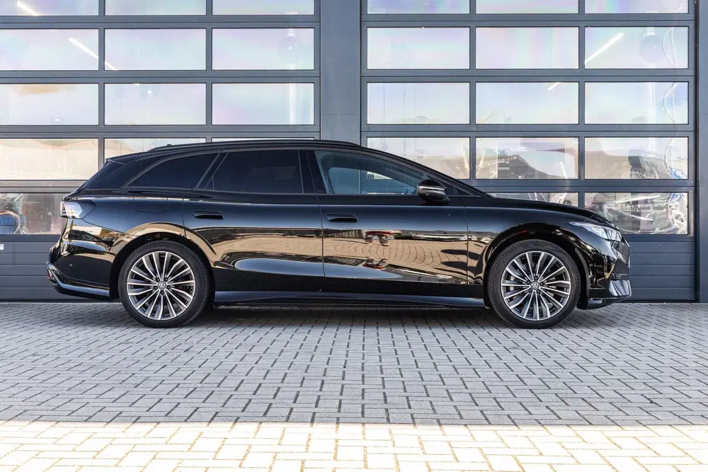 Volkswagen ID.7 Limited Edition 286pk 77 kWh uit 2025, foto 3
