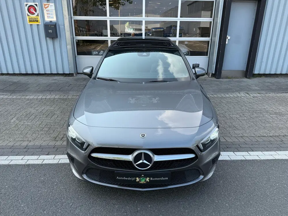 Mercedes-Benz A-Klasse 250 e AMG LED uit 2020, foto 9