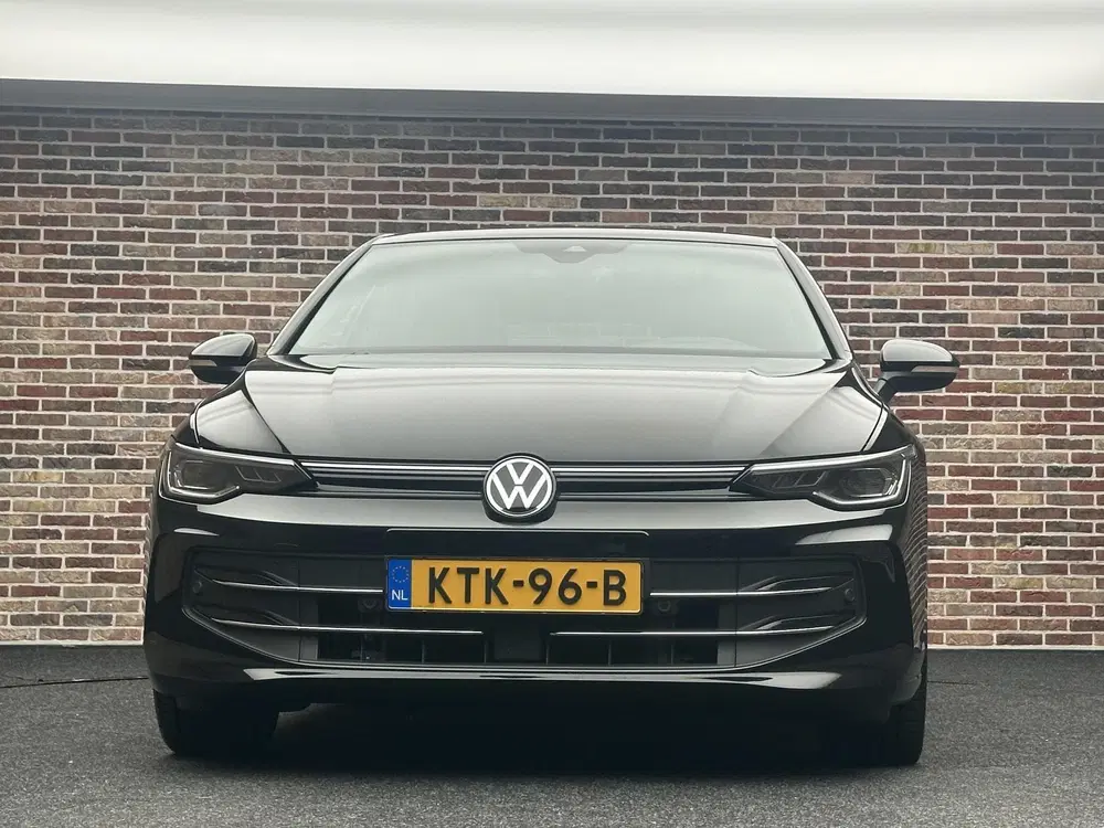 Volkswagen Golf 1.5 eTSI R-Line Edition 50 Jahre uit 2024, foto 5