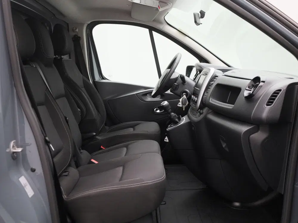 Renault Trafic 2.0 dCi 170 T29 L2H1 Comfort uit 2021, foto 12