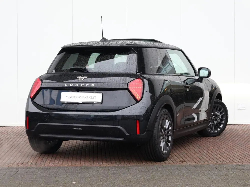 Mini Cooper C 1.5 Cooper C Classic L Verwarmd Stuurwiel uit 2026, foto 12