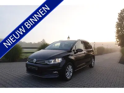 Volkswagen Touran 1.5 TSI Highline 7p uit 2019