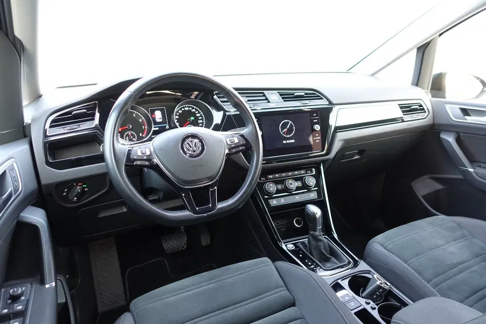 Volkswagen Touran 1.5 TSI Highline 7p uit 2019, foto 10